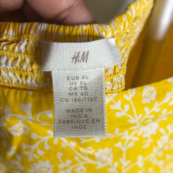 H&M Bright Yellow Dress with White Floral Design - Picture 2 of 10
